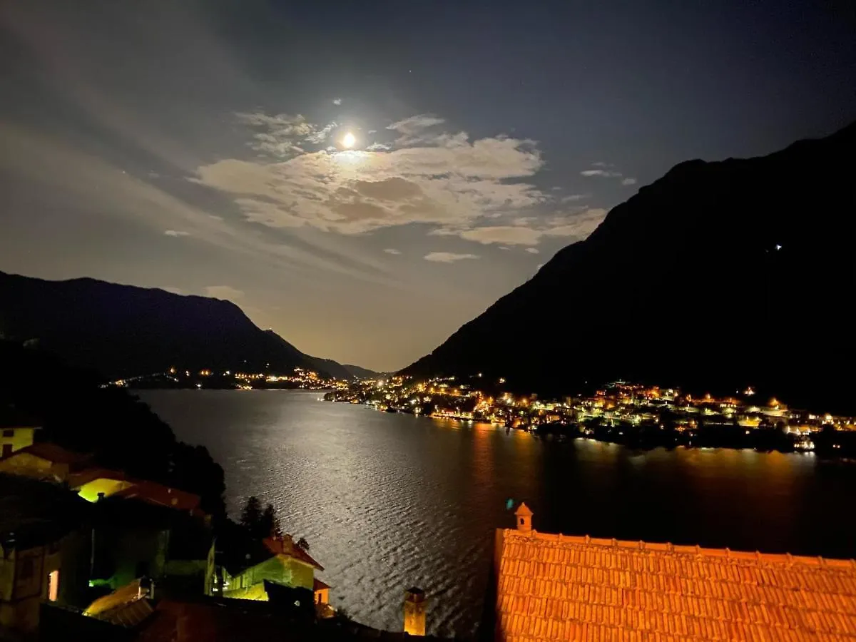 Feriehus Pinky House Villa Nesso