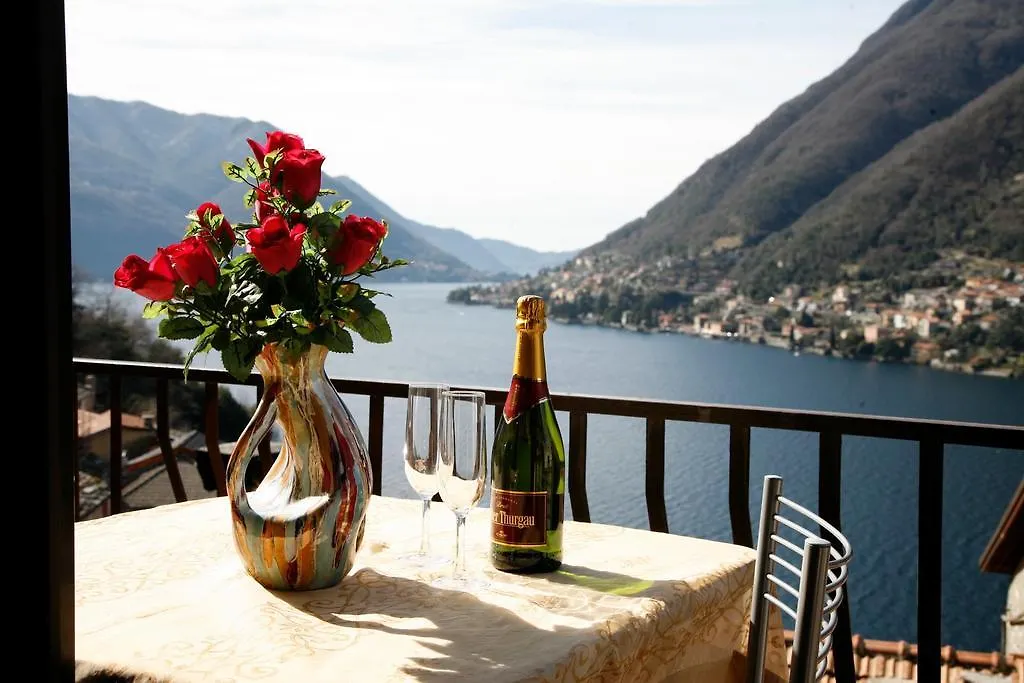 Pinky House Villa Nesso