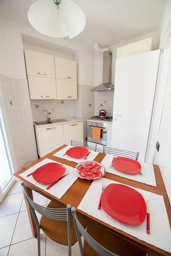 Pinky House Villa Nesso